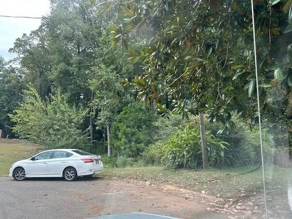 751 Brighton DR, Lawrenceville, GA 30043