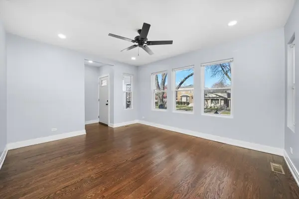 339 W 101st ST, Chicago, IL 60628