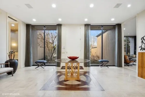 2080 Painters Lake RD, Highland Park, IL 60035