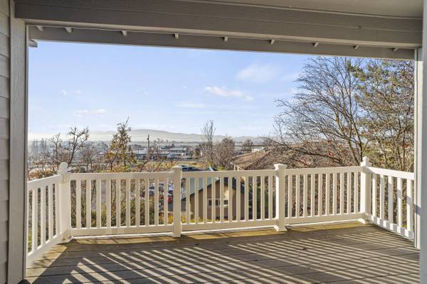 3855 Dover Ridge DR #10, Medford, OR 97504