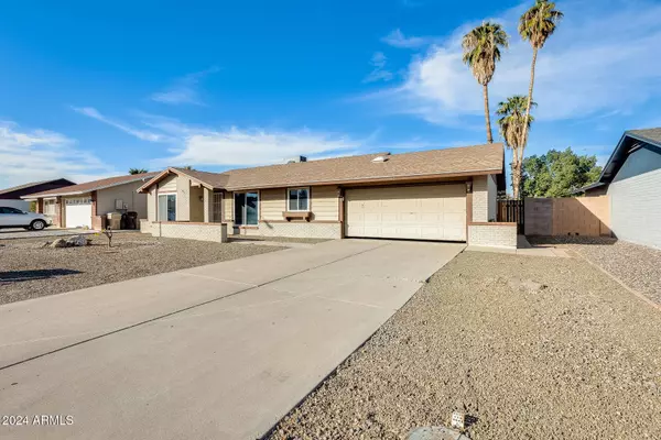 10542 W ECHO Lane, Peoria, AZ 85345