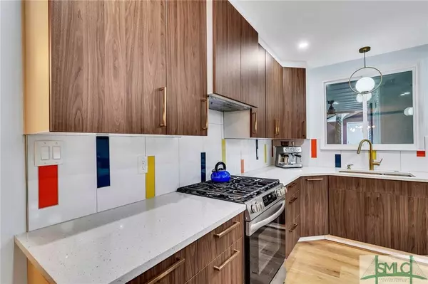 1849 Brogdon ST, Savannah, GA 31406