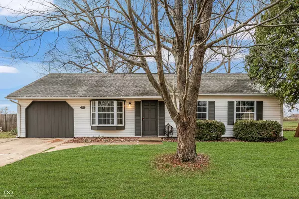 282 N Wagon RD, Bargersville, IN 46106