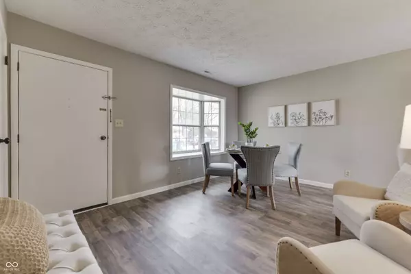 282 N Wagon RD, Bargersville, IN 46106