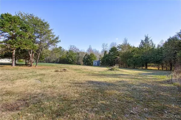 2304 Gardners RD, Mineral, VA 23117