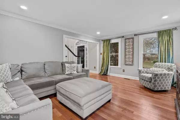 1559 BROOKFIELD RD, Newtown, PA 18940