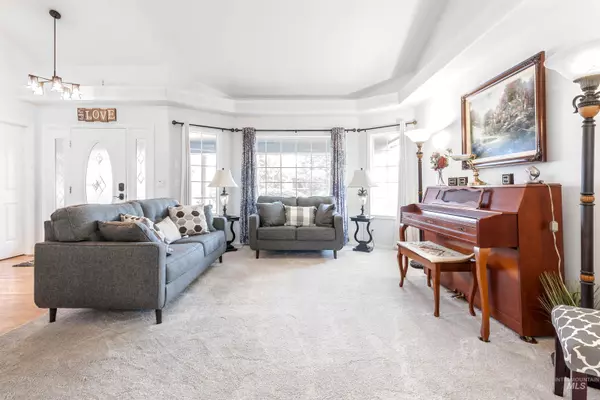 2631 N Sea Cove Way, Meridian, ID 83646