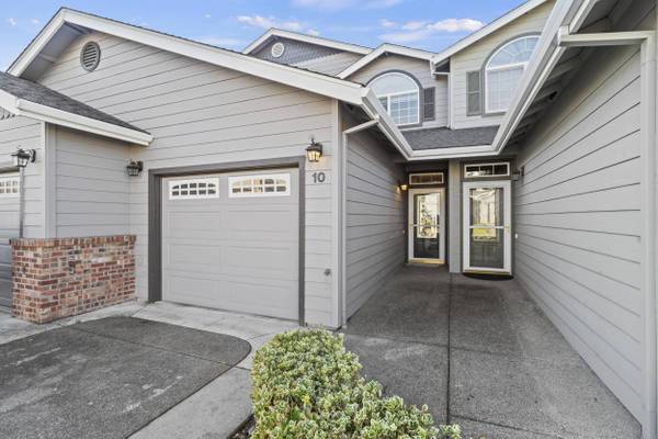 3855 Dover Ridge DR #10, Medford, OR 97504