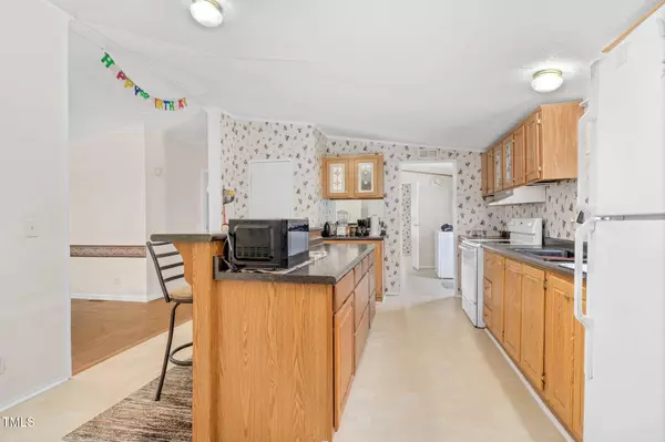 7884 Race Track Road, Castalia, NC 27816