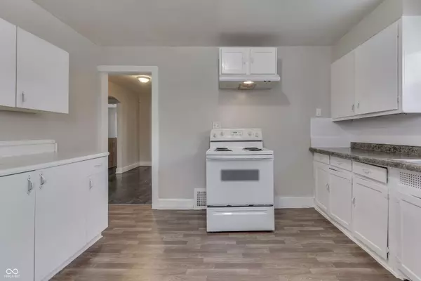 446 S Grand AVE, Indianapolis, IN 46219