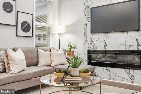 520 MOUNT HOLLY ST, Baltimore, MD 21229