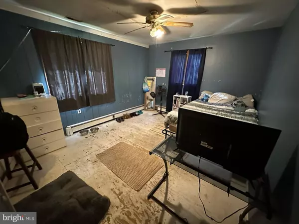 4 SIGNAL HILL RD, Pine Hill, NJ 08021