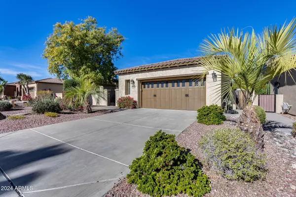 12388 W FETLOCK Trail, Peoria, AZ 85383