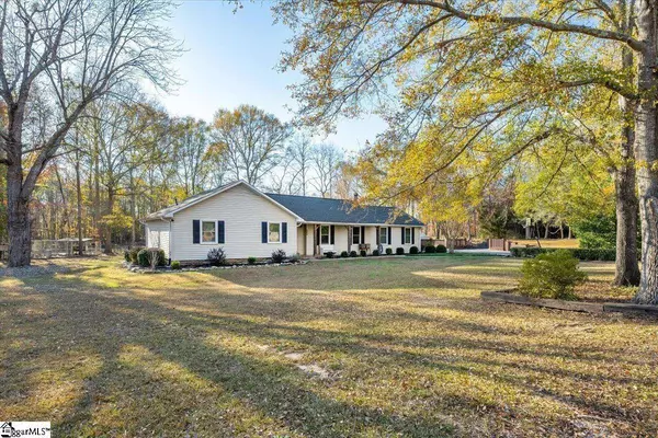 240 Westwood Circle, Pickens, SC 29671