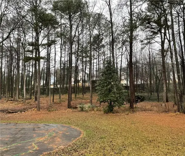 751 Brighton DR, Lawrenceville, GA 30043