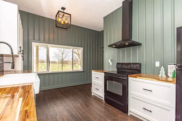 6800 Cotton Run Rd, Middletown, OH 45042