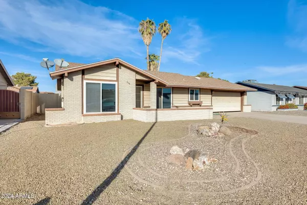 10542 W ECHO Lane, Peoria, AZ 85345