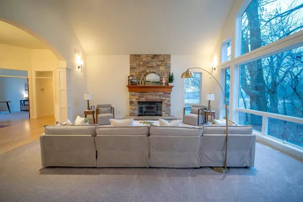 7324 Wilburn Road, Sun Prairie, WI 53590