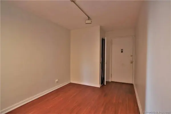 39 Glenbrook Road #APT 2T, Stamford, CT 06902