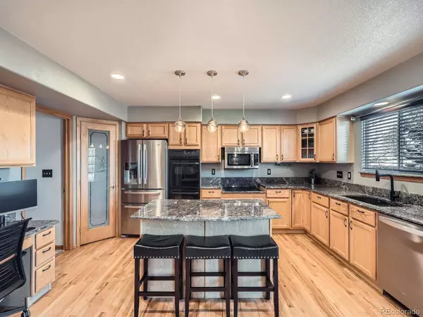 6579 Poppy ST, Arvada, CO 80007