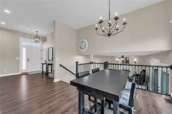 13040 Ridgeview DR, Platte City, MO 64079