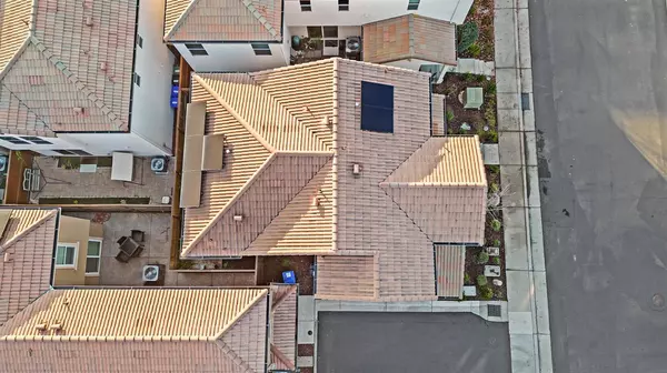 4720 Ocean LN, Elk Grove, CA 95757