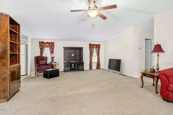 7884 Race Track Road, Castalia, NC 27816