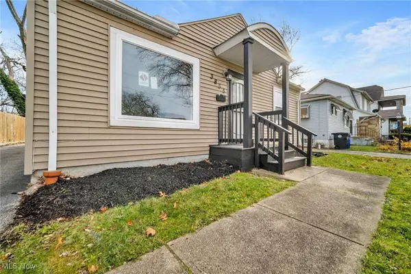 3855 E 147th ST, Cleveland, OH 44128