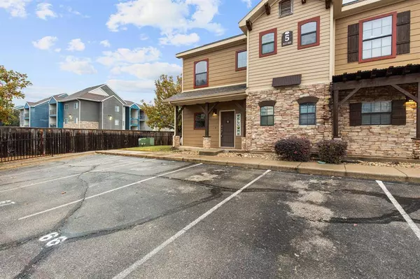 2410 S 2nd Street #517, Waco, TX 76706