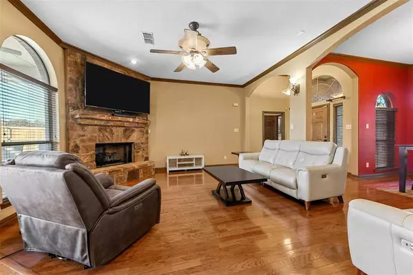 1505 Rodden Drive, Decatur, TX 76234