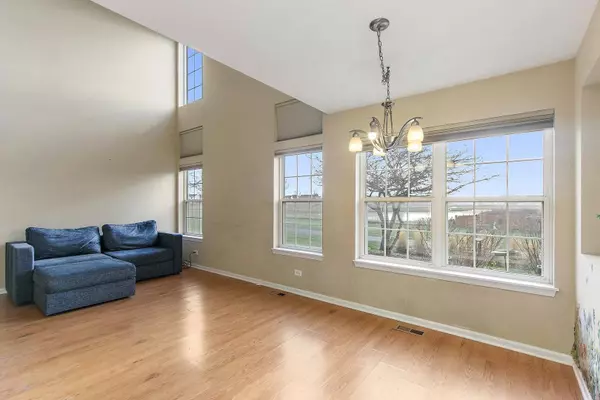 455 Lancaster DR, Pingree Grove, IL 60140