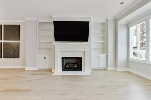 4462 Lemon ST #2, Acworth, GA 30101