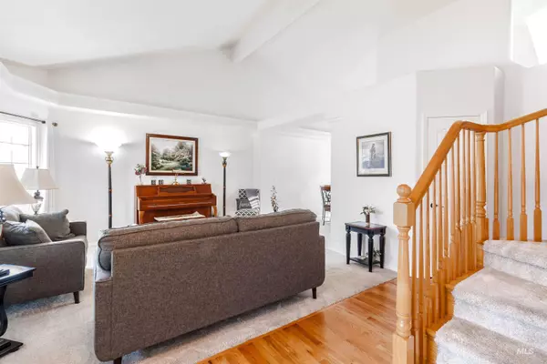 2631 N Sea Cove Way, Meridian, ID 83646