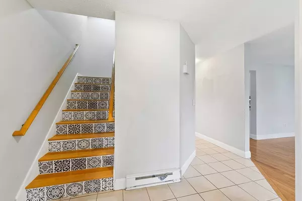 89 Hartford Avenue East #2C, Uxbridge, MA 01569