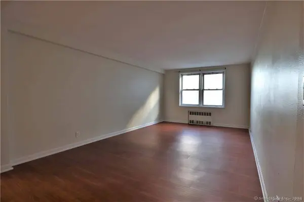 39 Glenbrook Road #APT 2T, Stamford, CT 06902