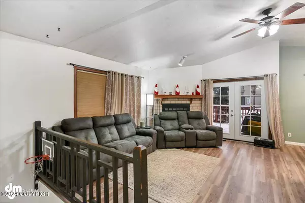 1979 Commodore DR, Anchorage, AK 99507