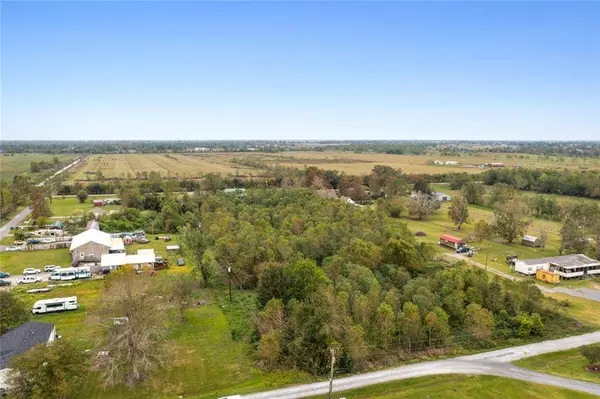 TATE ST, Raceland, LA 70394