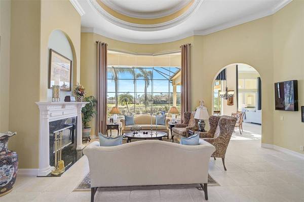 533 N MACEWEN DR, Osprey, FL 34229