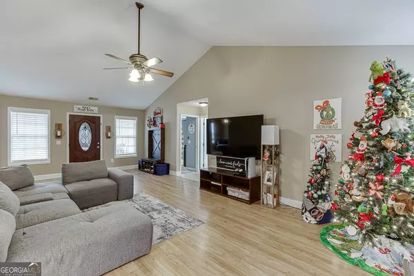 1735 Alcovy River DR, Dacula, GA 30019