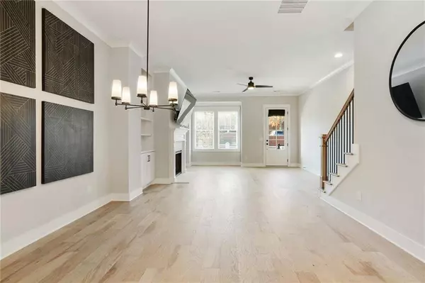 4462 Lemon ST #2, Acworth, GA 30101