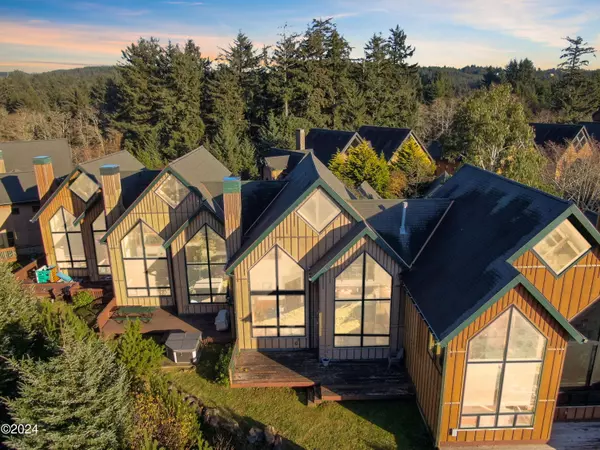 3420 NW Oceanview DR #B, Newport, OR 97365