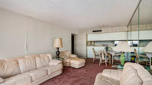 440 S GULFVIEW BLVD #905, Clearwater Beach, FL 33767