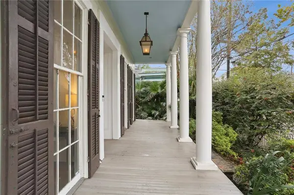 821 LOUISA ST, New Orleans, LA 70117