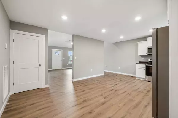 122 Alice Preston Loop, Gordonsville, TN 38563