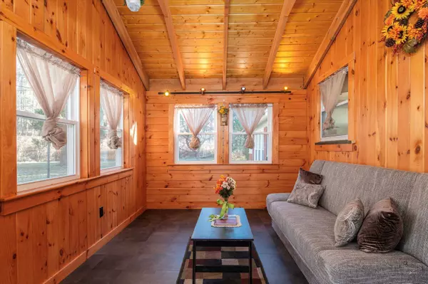 1136 Route 120 Route, Cornish, NH 03745