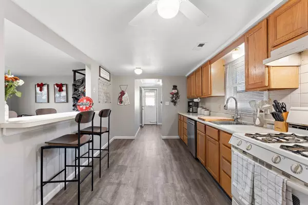 16548 W 147th PL, Lockport, IL 60441