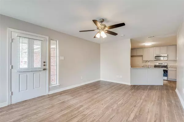 2647 Ventura Court, Glenn Heights, TX 75154