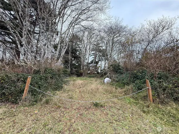 596 Chance A La Mer, Ocean Shores, WA 98569