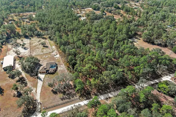 13044 CHARLTON DR, Weeki Wachee, FL 34614