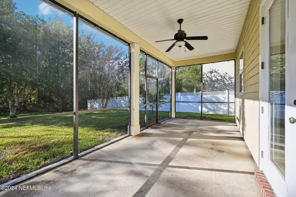 129 CASTLEGATE LN, St Johns, FL 32259